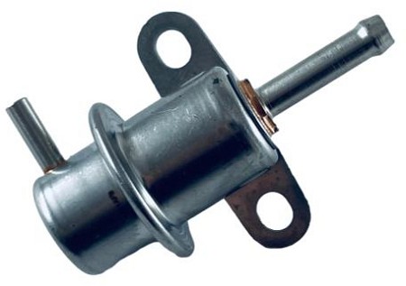 1985-1987 Toyota Fuel Injector Regulator 255-1032